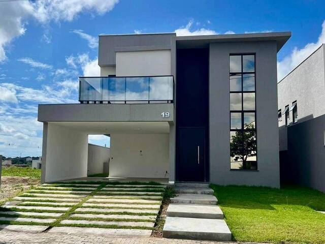 #422 - Casa em condomínio para Venda em Eusébio - CE