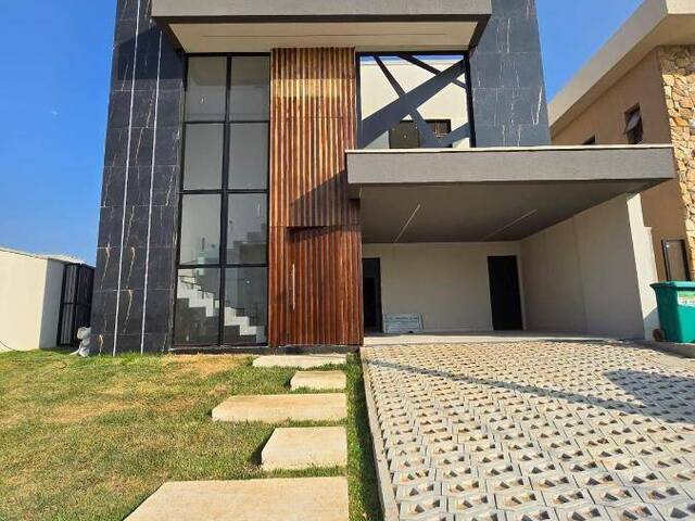 #419 - Casa em condomínio para Venda em Eusébio - CE