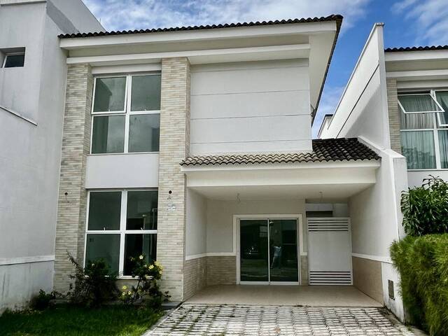 #65 - Casa em condomínio para Venda em Eusébio - CE