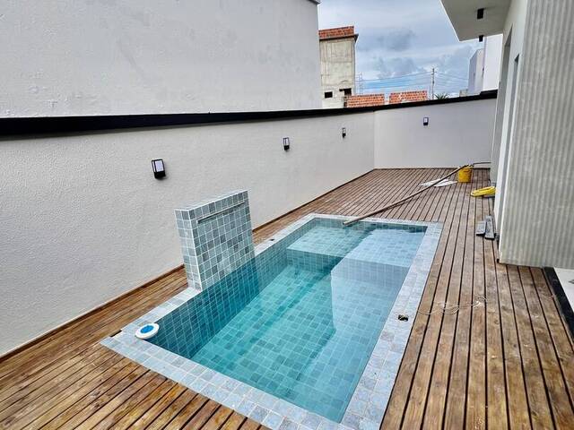 #75 - Casa em condomínio para Venda em Eusébio - CE