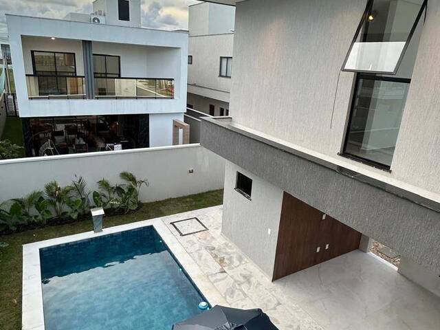 #85 - Casa em condomínio para Venda em Eusébio - CE