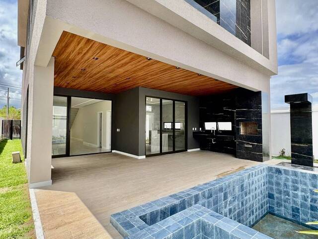 #89 - Casa em condomínio para Venda em Eusébio - CE