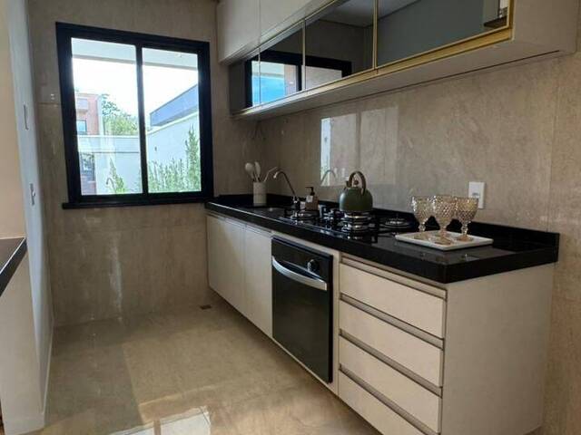 #96 - Casa em condomínio para Venda em Eusébio - CE