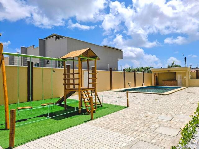 #98 - Apartamento para Venda em Eusébio - CE