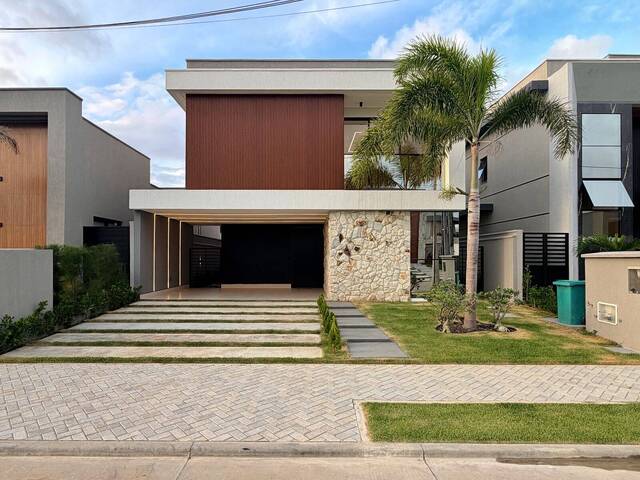 #135 - Casa em condomínio para Venda em Eusébio - CE