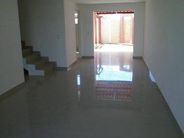 #78 - Casas em rua privativa para Venda em Eusébio - CE