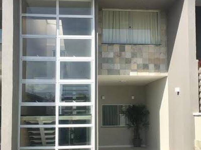 #216 - Casa em condomínio para Venda em Eusébio - CE