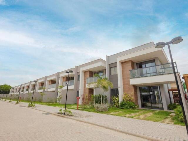 #373 - Casa em condomínio para Venda em Eusébio - CE