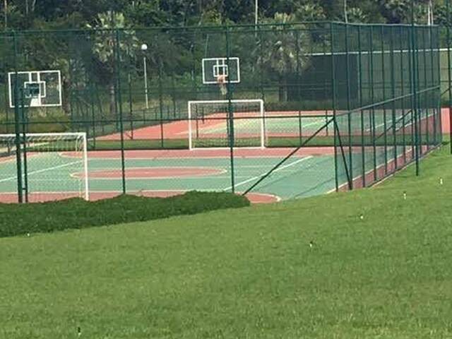 #230 - Lote em Loteamento Fechado para Venda em Eusébio - CE