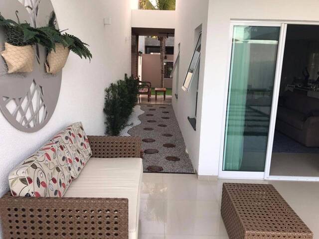 #87 - Casa em condomínio para Venda em Eusébio - CE